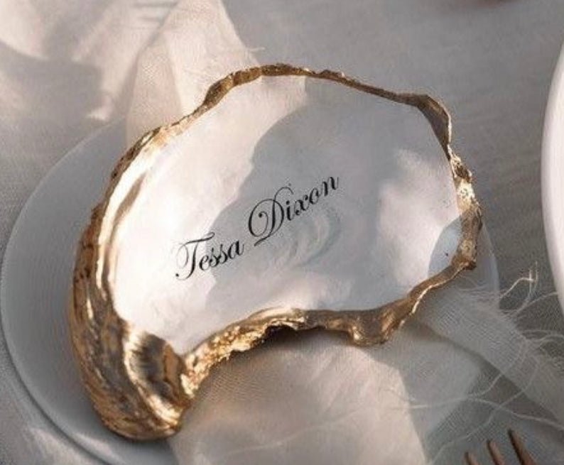 OYSTER NAMEPLATE - table setting - event decoration - babyshower decoration