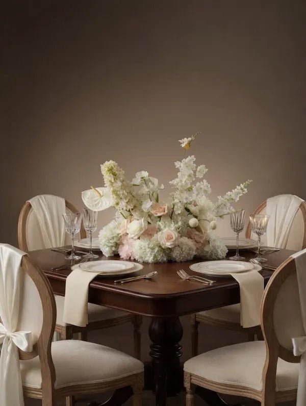 WHITE - LOVE CENTERPIECE - PAMPASKONING